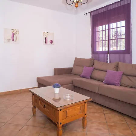 Casa Familiar Con Terraza Privada Cerca De Playas En - Es-180-239 Apartment